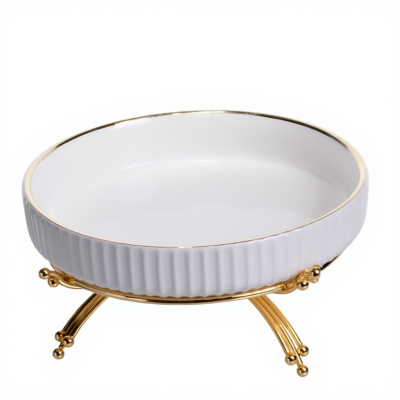 Блюдо сервировочное фарфоровое 20 см на подставке, золото