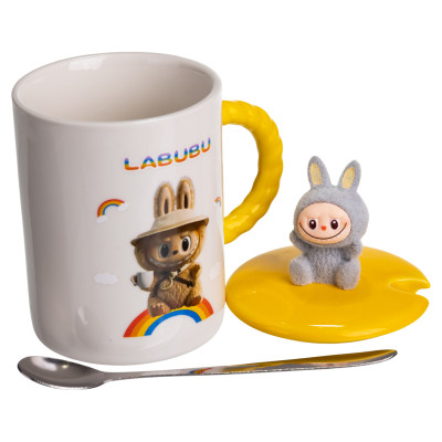 Чашка порцелянова Labubu 300 мл з кришкою і ложкою, жовтий Чашка порцелянова Labubu 300 мл з кришкою і ложкою, жовтий