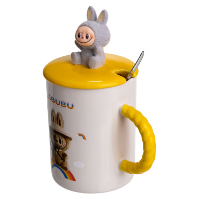 Чашка порцелянова Labubu 300 мл з кришкою і ложкою, жовтий Чашка порцелянова Labubu 300 мл з кришкою і ложкою, жовтий