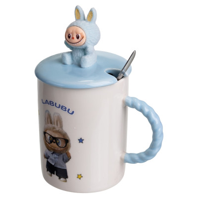 Чашка фарфоровая Labubu 300 мл с крышкой и ложкой, голубой Чашка фарфоровая Labubu 300 мл с крышкой и ложкой, голубой