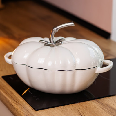 Кастрюля чугунная эмалированная Iron Tomato 2,5 л, белый Кастрюля чугунная эмалированная Iron Tomato 2,5 л, белый