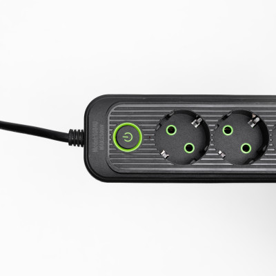 Сетевой фильтр-удлинитель с 3 розетки и 3 USB A + 1 Type-C на 5 метров, черный Сетевой фильтр-удлинитель с 3 розетки и 3 USB A + 1 Type-C на 5 метров, черный