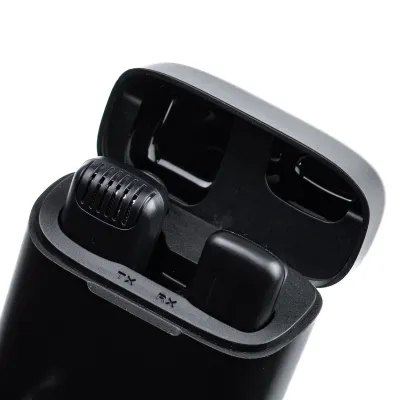 Мікрофон бездротовий петличний J11 з кейсом для зарядки