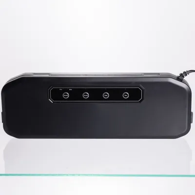 Вакууматор для сухих и влажных продуктов 400 Вт 10 пакетов в комплекте, черный