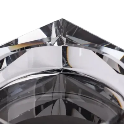 Пепельница A-LUX квадратная из толстого стекла, серый Пепельница A-LUX квадратная из толстого стекла, серый