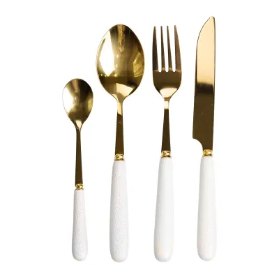 Набор столовых приборов на подставке 24 предмета с фарфоровыми ручками, золотистый Набор столовых приборов на подставке 24 предмета с фарфоровыми ручками, золотистый