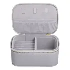 Шкатулка для украшений на молнии 13х9х6 см из экокожи, серый