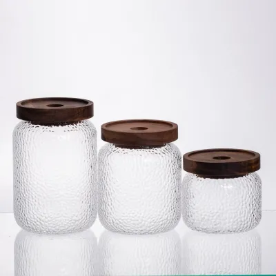 Набор банок для сыпучих продуктов с бамбуковыми крышками 400/600/800 мл Набор банок для сыпучих продуктов с бамбуковыми крышками 400/600/800 мл