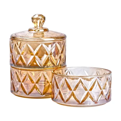 Конфетница трехуровневая с крышкой стеклянная под хрусталь, коричневый Конфетница трехуровневая с крышкой стеклянная под хрусталь, коричневый