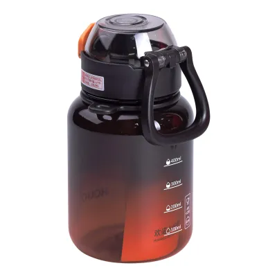 Бутылка для напитков с ремешком и трубочкой 700 мл, черный