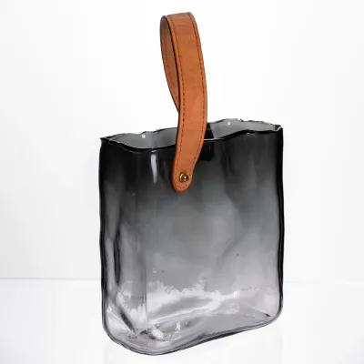 Ваза для квітів та декору Сумочка 2 л, димчастий сірий Ваза для квітів та декору Сумочка 2 л, димчастий сірий