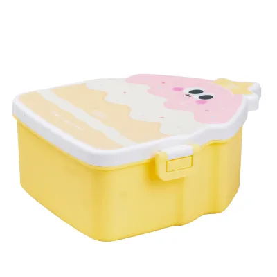 Ланч-бокс детский со столовыми приборами Cake 20*18*8 см, лимонный Ланч-бокс детский со столовыми приборами Cake 20*18*8 см, лимонный