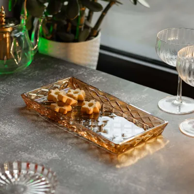 Блюдо для закусок Lirmartur стеклянное 27,5*13,5*2,5 см, diamond Блюдо для закусок Lirmartur стеклянное 27,5*13,5*2,5 см, diamond