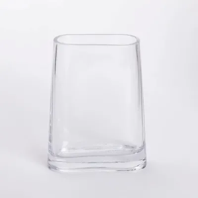 Ваза декоративная в минималистическом стиле овальная 15.8 см, прозрачный