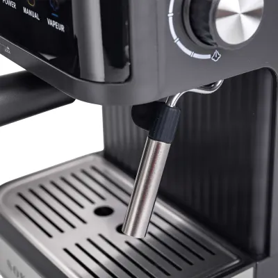 Кофемашина рожковая Sokany SK-04025 со вспенивателем молока 1.8 л Кофемашина рожковая Sokany SK-04025 со вспенивателем молока 1.8 л